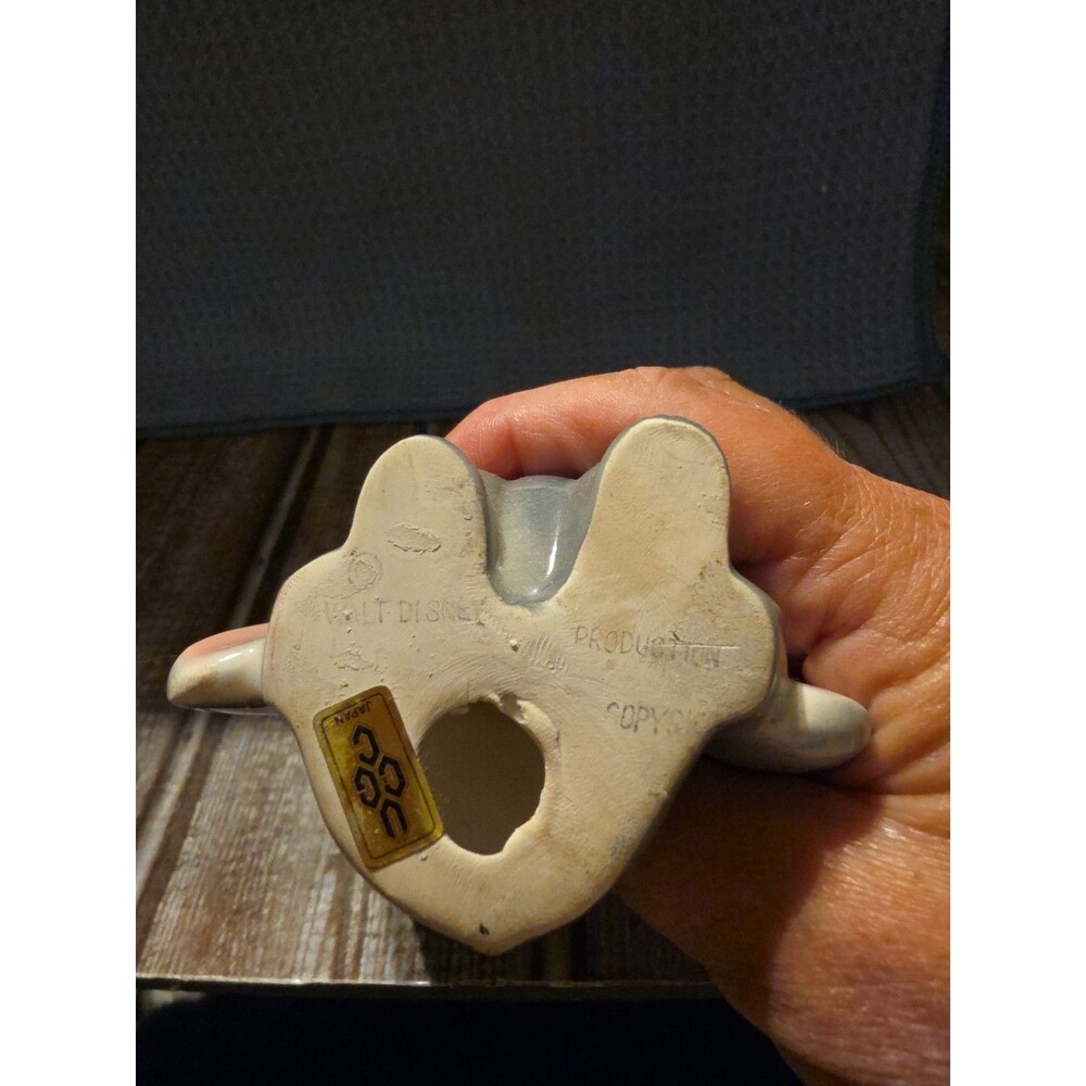 Vintage Dumbo Elephant Porcelain Ceramic Figurine Walt Disney 3.5” - Picture 7 of 7